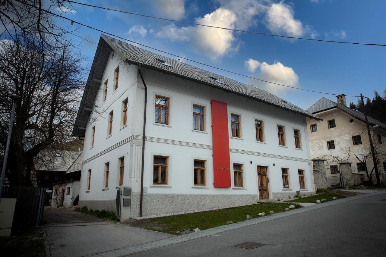 Pr'Gavedarjo Eco Heritage B&B Кранська Гора Екстер'єр фото
