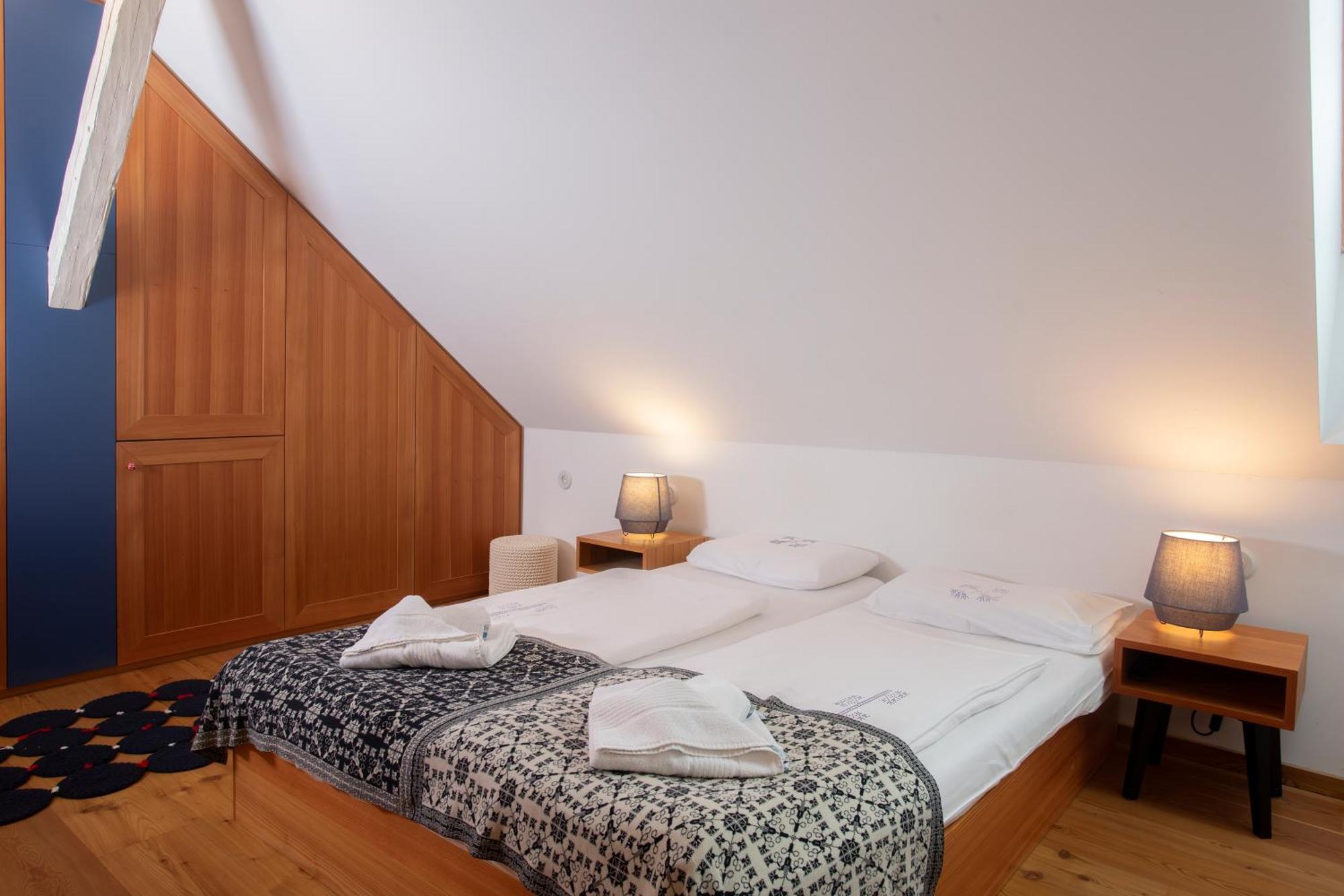 Pr'Gavedarjo Eco Heritage B&B Кранська Гора Номер фото